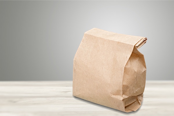 picture of a brown lunch bag